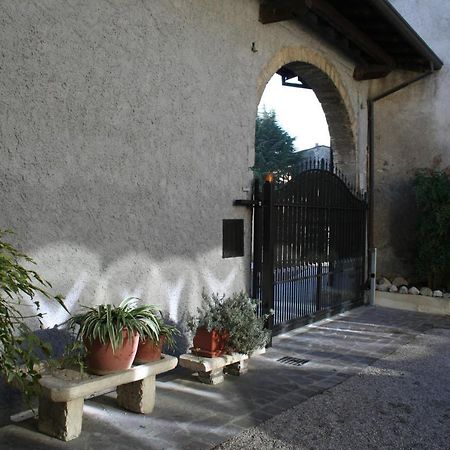 B&B La Piccola Corte Polpenazze del Garda Exterior foto